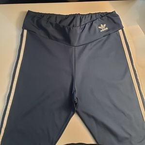 Adidas Cycle Spandex Shorts- Sz-Large